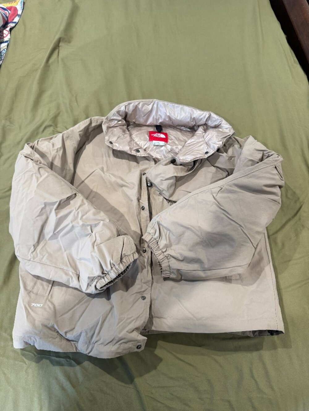 The North Face 700 Down Snap-Front Jacket – Khaki/Beige – Men’s L